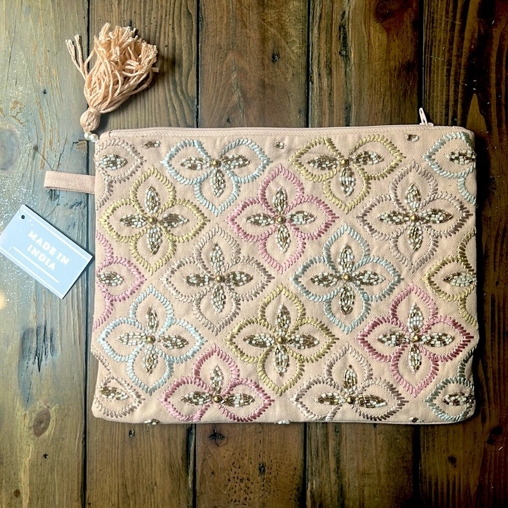 NWT pink peach beaded zippered cosmetic or jewelry 100% cotton bag.